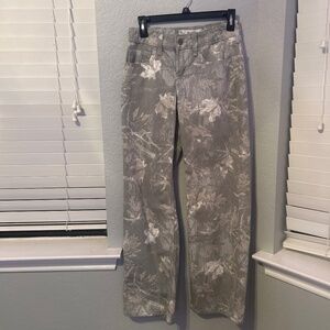 Hollister low-rise baggy regular camo jeans